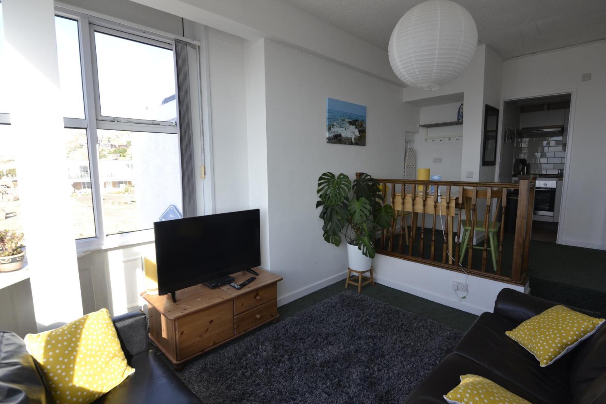 Westpoint Apartments West Bay Room photo